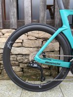 BICICLETA CARRETERA BIANCHI OLTRE COMP 105 DI2 12SP - AZUL CELESTE ULTIMAS UNIDADES TALLA 53 - 55 - Imagen 3
