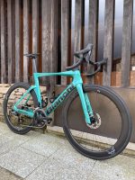 BICICLETA CARRETERA BIANCHI OLTRE COMP 105 DI2 12SP - AZUL CELESTE ULTIMAS UNIDADES TALLA 53 - 55 - Imagen 5