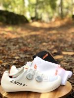 NUEVA ZAPATILLA DMT KR0 EVO BLANCO/PLATA