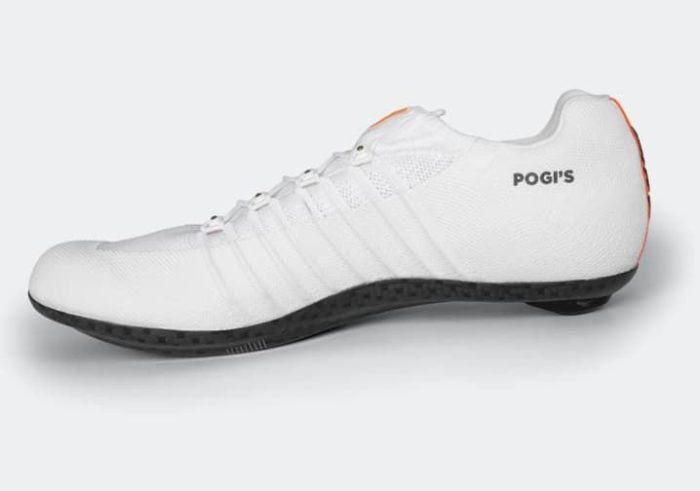NUEVAS ZAPATILLAS DMT POGIS SUPERLIGHT 2026 BLANCO + CALCETINES DMT CLASSIC RACE DE REGALO - Imagen 3