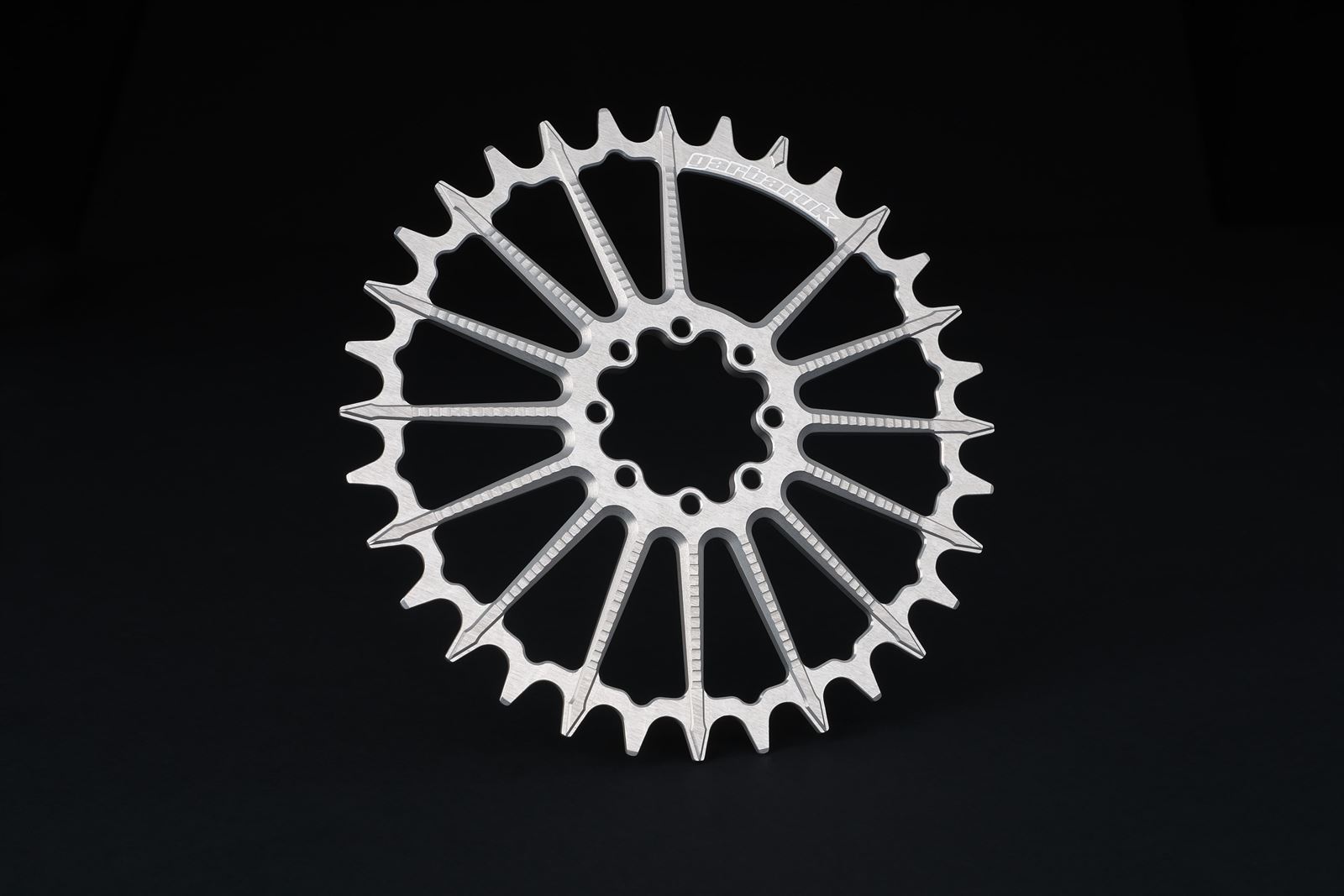 plato-redondo-garbaruk-dm-mtb-chainring-for-sram-8-bolt-round-boost-34t-silver_pic473162ni0t0.jpg PLATO REDONDO GARBARUK DM MTB CHAINRING FOR SRAM 8-BOLT (ROUND, BOOST, 34T, SILVER) - Imagen 1