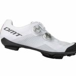 Zapatillas DMT KM0 EVO Blanco + CALCETINES DMT CLASSIC RACE DE REGALO
